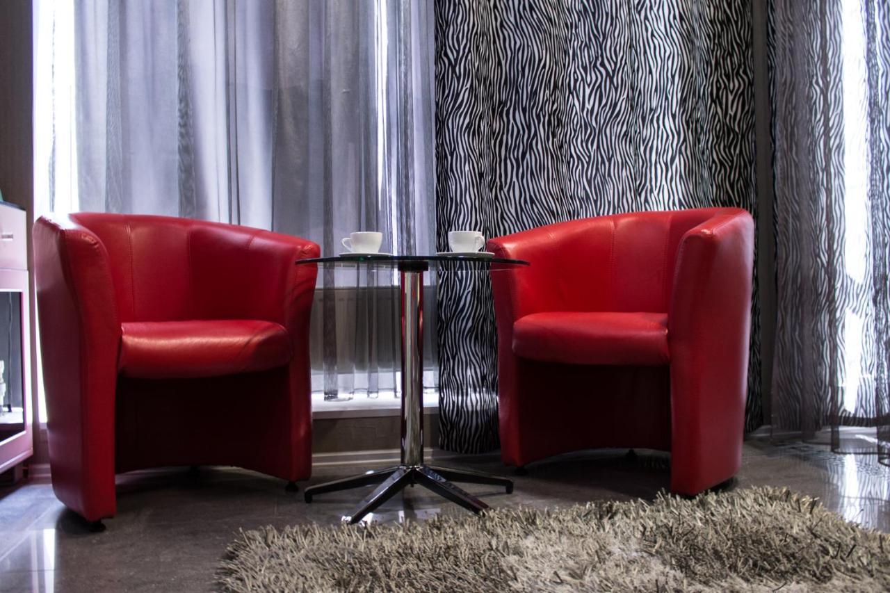 Aqvium Hotel Dnipro Ngoại thất bức ảnh