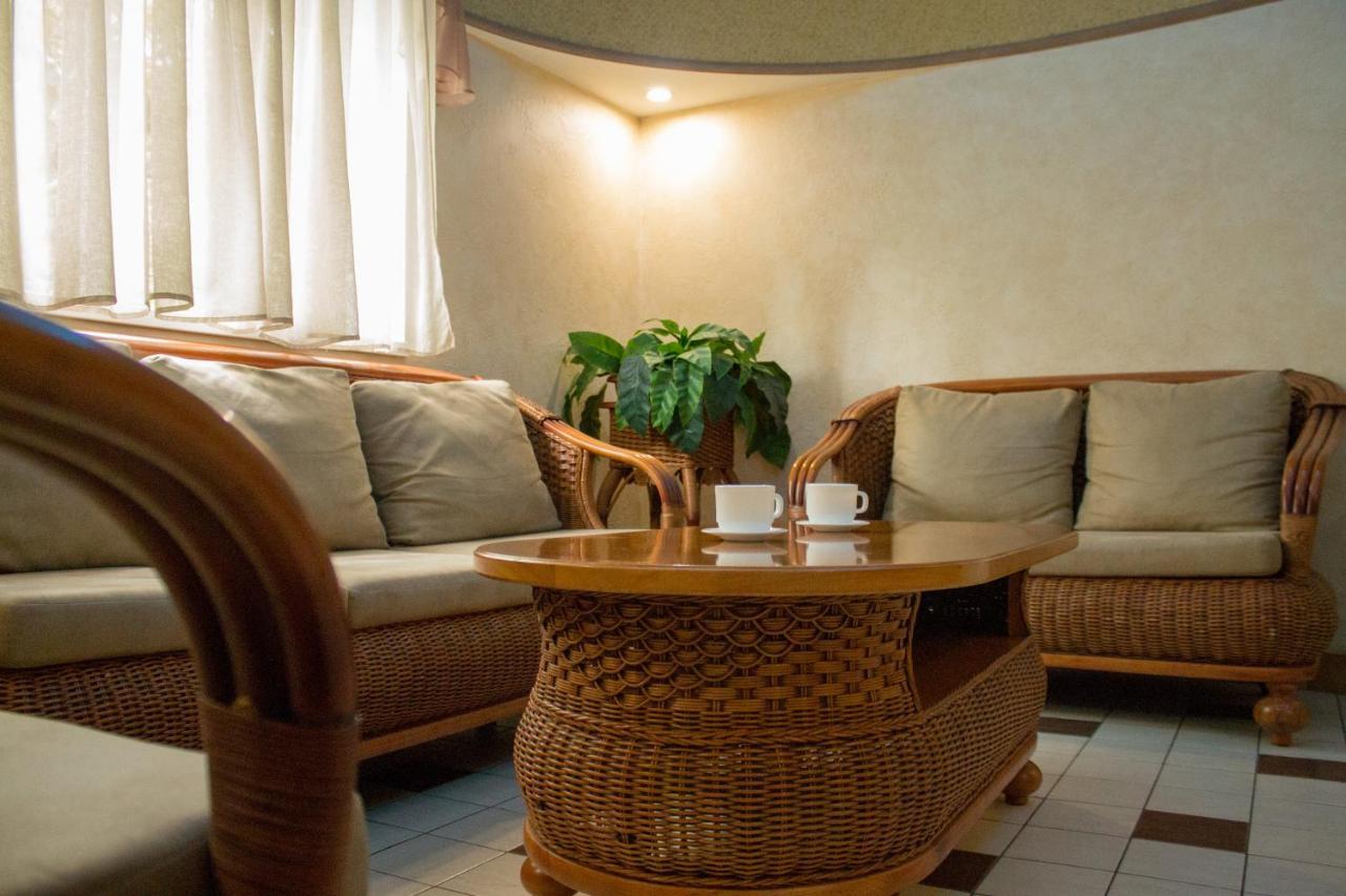 Aqvium Hotel Dnipro Ngoại thất bức ảnh