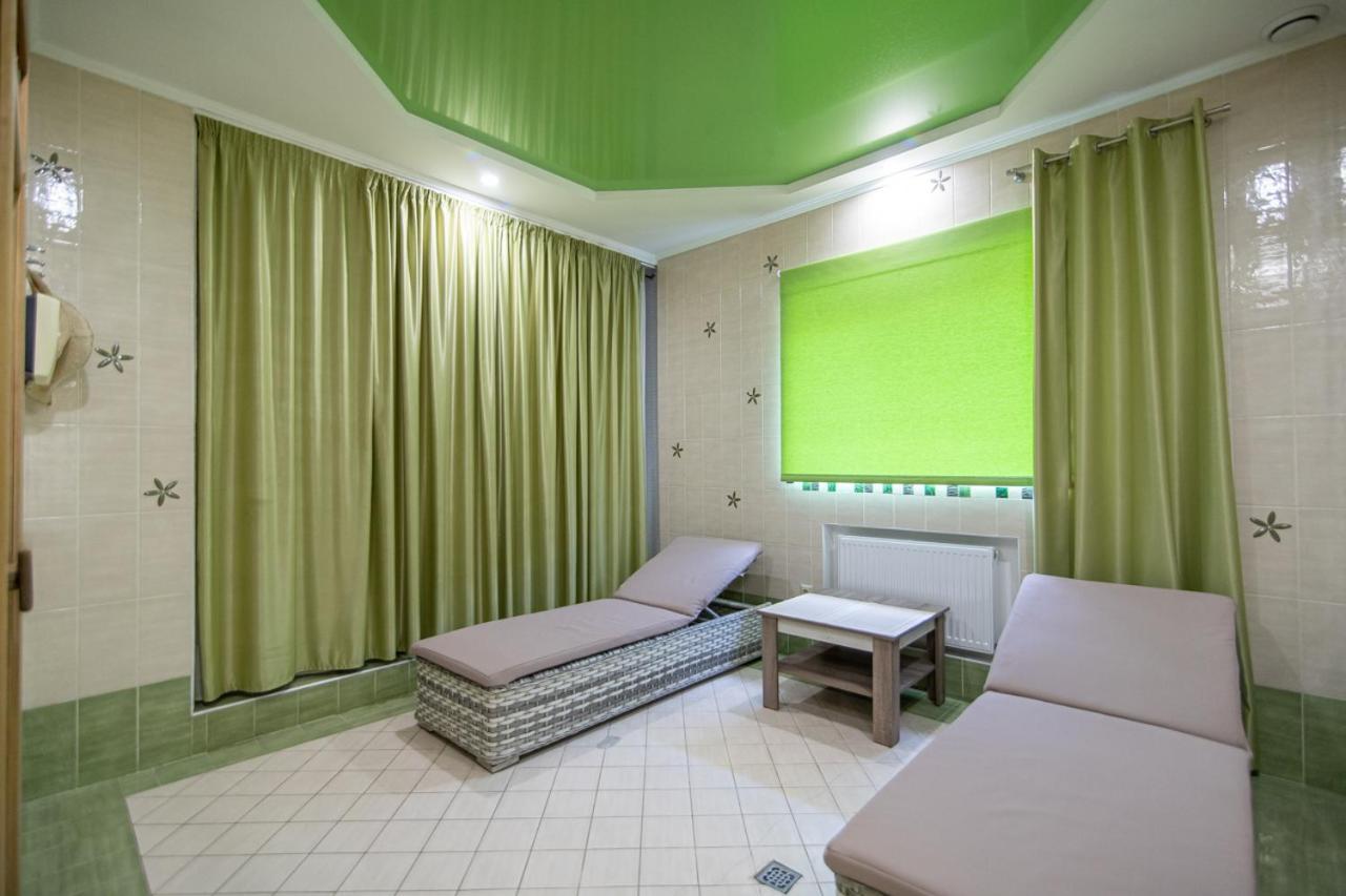 Aqvium Hotel Dnipro Ngoại thất bức ảnh